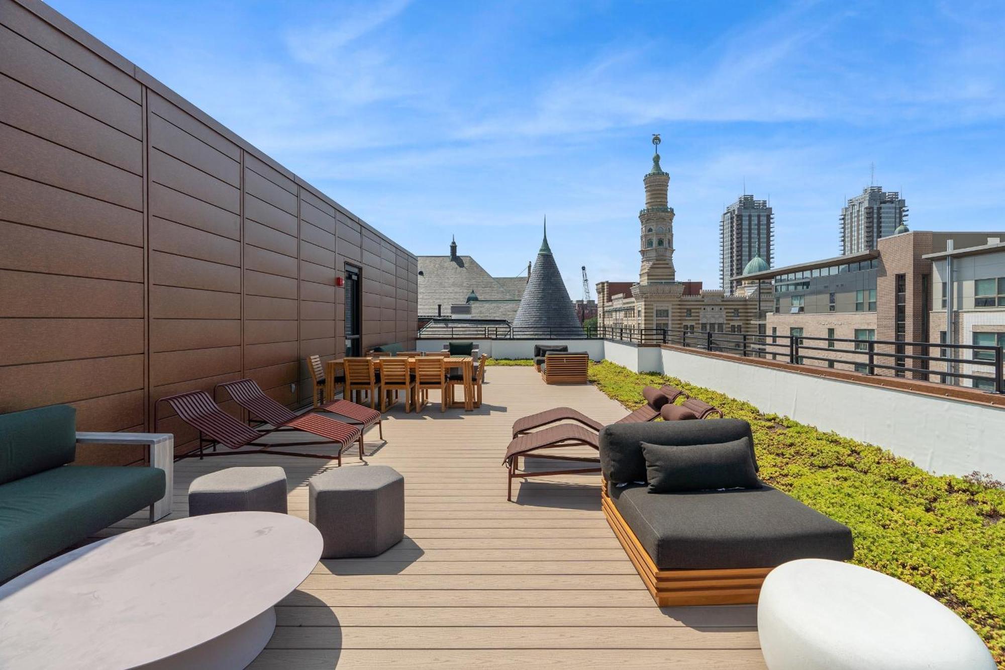 Cozysuites On Mass With Garage Parking #9